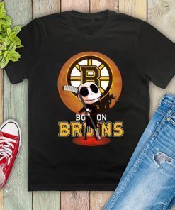 Jack Skellington Holding Hockey Stick Boston Bruins T-shirt Halloween Costume