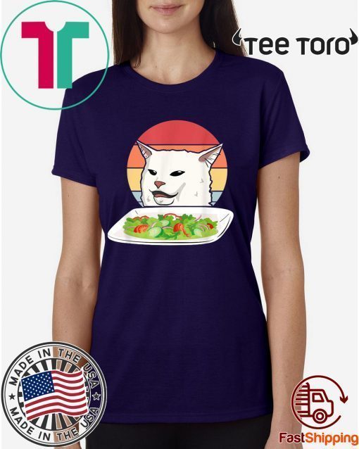 Angry women yelling at confused cat at dinner table meme Funny T-Shirt