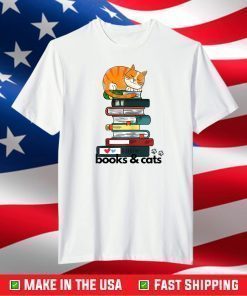 Cute Books And Cats Gift For Book Readers Teen Girls Women T-Shirt