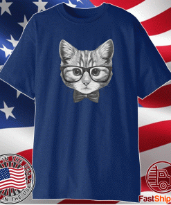 Cute Smart Cat Wearing Glasses Bow Tie Animal Lover Shirt