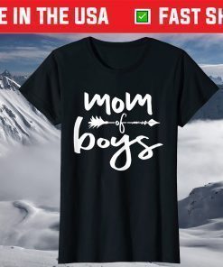 Mom of Boys Life Shirts for Women Cute Mothers Day T-Shirt