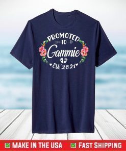 Womens Christmas Mother's Day Gifts Promoted To Gammie Est 2021 T-Shirt