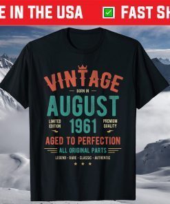 Vintage Born In August 1961 Birthday Classic T-Shirt