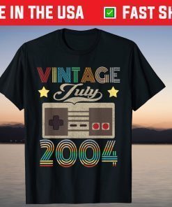 Vintage July 2004 17th Birthday 17 Year Old T-Shirt