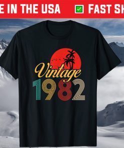 39 Year Old Vintage 1982 Limited Edition 39th Birthday Classic T-Shirt