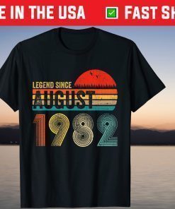 39 Years Old Retro Birthday Legend Since August 1982 T-Shirt