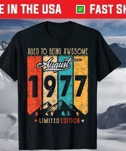 44 Year Old Retro Vintage August 1977 44th Birthday T-Shirt