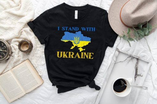 I Stand With Ukraine top War in Ukraine Ukrainian Flag T-Shirt