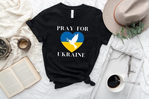 Pray For Ukraine I Stand With Ukraine T-shirt