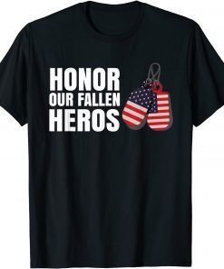 Fallen Hero's Memorial Day United States Flag Dog Tags T-Shirt