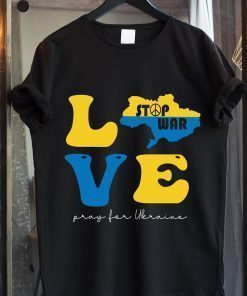 Love Stop War Pray For Ukraine Puck Futin Russia Ukrainian Shirt