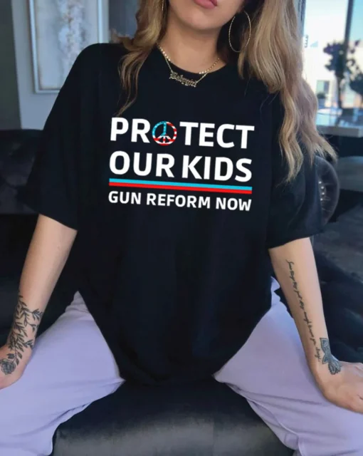 Protect Kids Not Guns, Gun Reform Now, Uvalde Strong T-Shirt