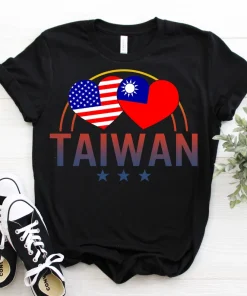 America And Taiwan Taiwanese American Flag Heart T-Shirt