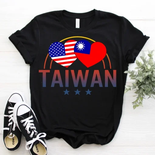 America And Taiwan Taiwanese American Flag Heart T-Shirt