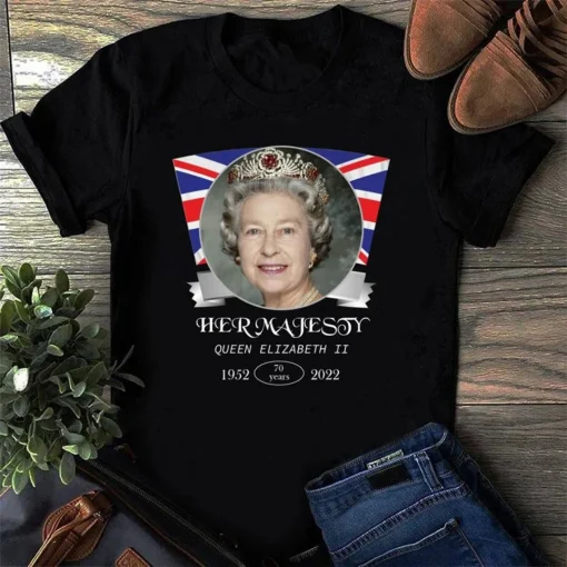 Jubilee Her Majesty Queen Elizabeth II R.I.P 1952 - 2022 T-Shirt