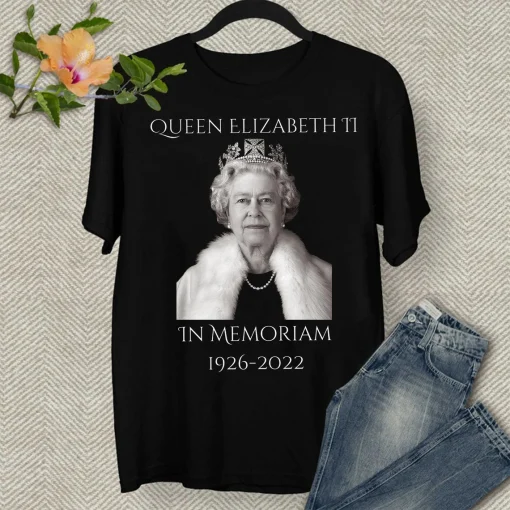 Queen Elizabeth II 1926 2022 RIP Queen Elizabeth T-Shirt