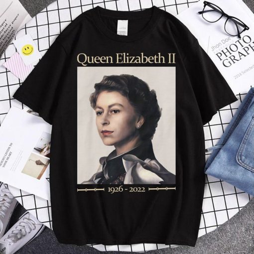 Queen Elizabeth II United Kingdom 1926-2022 T-Shirt