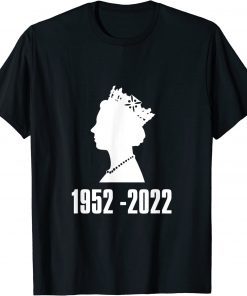 Queen Of England Elizabeth II 1952 - 2022 End Of An Era T-Shirt