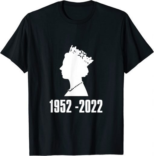 Queen Of England Elizabeth II 1952 - 2022 End Of An Era T-Shirt