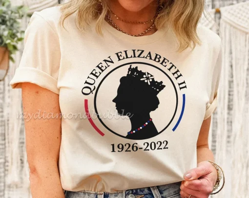 Queen Of England RIP Queen Elizabeth II 1926-2022 T-Shirt