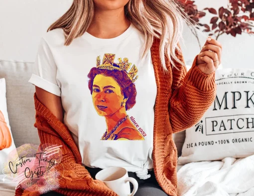 R.I.P Queen Elizabeth II 1926-2022 Queen Of Kingdom T-Shirt