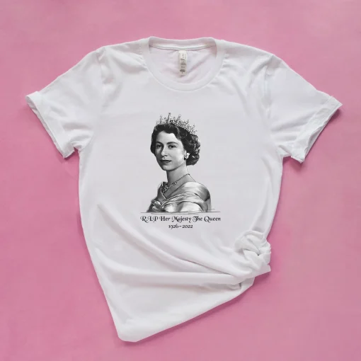 RIP Her Majesty The Queen 1926-2022 Queen Of England T-Shirt