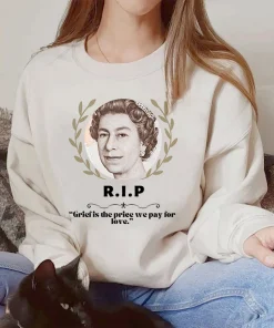 RIP Majesty The Queen Rest In Peace Elizabeth II 1926-2022 T-Shirt