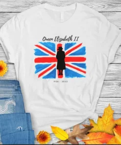 RIP Queen Elizabeth 1926-2022 Queen of England British Monarch Flag T-Shirt