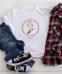 RIP Queen Elizabeth 1926-2022 Rest In Peace Elizabeth Queen Of England T-Shirt