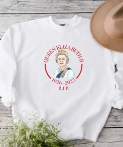 RIP Queen Elizabeth ll Rest In Peace Majesty The Queen 1926-2022 T-Shirt