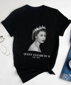 RIP Queen Of England 1926 - 2022 Queen Elizabeth Thank You Memories T-Shirt