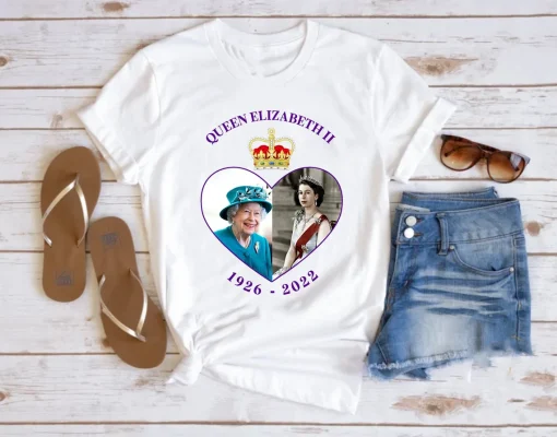 Rest In Peace Elizabeth RIP Queen of England 1926-2022 T-Shirt