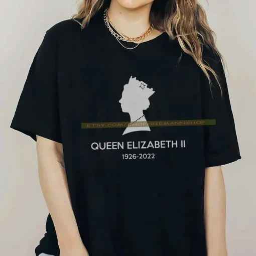 Rest In Peace Tribute Rip Queen Elizabeth II Thank for The Memories T-Shirt