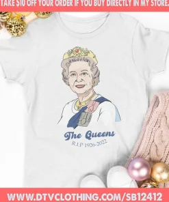 The Queen R.I.P 1926-2022 Forever Queen Elizabeth ll T-Shirt