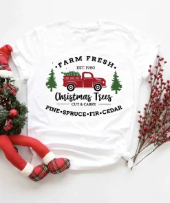 Farm Fresh Christmas Trees Truck T-shirt