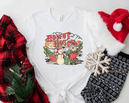 Howdy Hos Christmas Santa Cowboy Hohoho Howdy Christmas T-Shirt