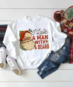 I Love A Man With A Beard Santa Christmas T-Shirt