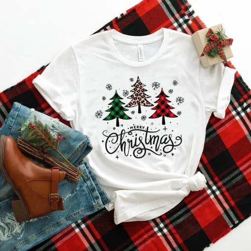 Leopard Print Christmas T-Shirt