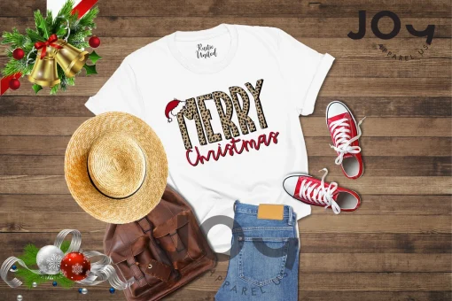 Merry Christmas Santa Hat Holiday T-Shirt