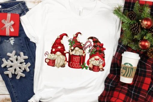 Pilgrim Gnome Christmas Hot Cocoa Gnomes Christmas T-Shirt