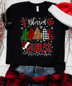 Red Buffalo Plaid Nurse Christmas T-Shirt