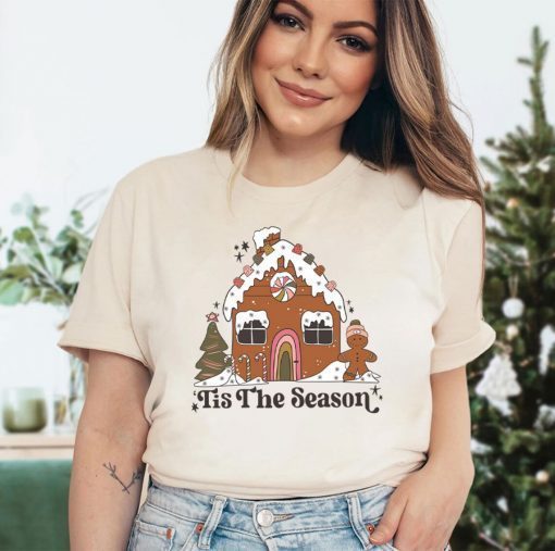 Tis The Season Gingerbead Cookies & Hot Cocoa T-Shirt