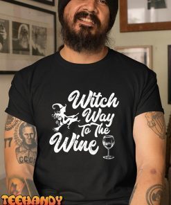 Witch Way to The Wine Halloween Wine Lovers Witch Pun T-Shirt