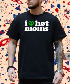 Dannyduncan69 I Heart Hot Moms Alien Tee-Unisex T-Shirt