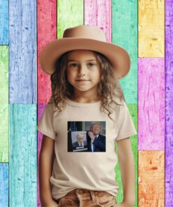 Trump 2024 Off Trump Mugshot Never Surrender Poster