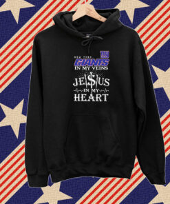 New York Giants In My Veins Jesus In My Heart T-Shirt