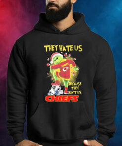 They Hate Us Because They Ain’t Us Kansas City Chief Grinch Santa Christmas Shirt