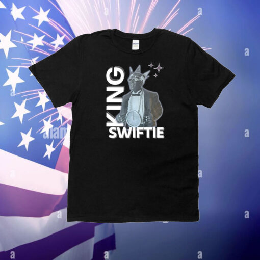 Aprilswiftiee King Swiftie T-Shirt